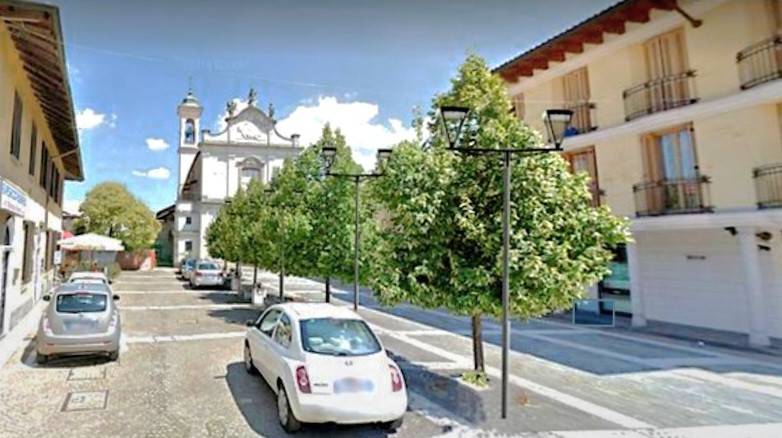 negozio in vendita a Canegrate