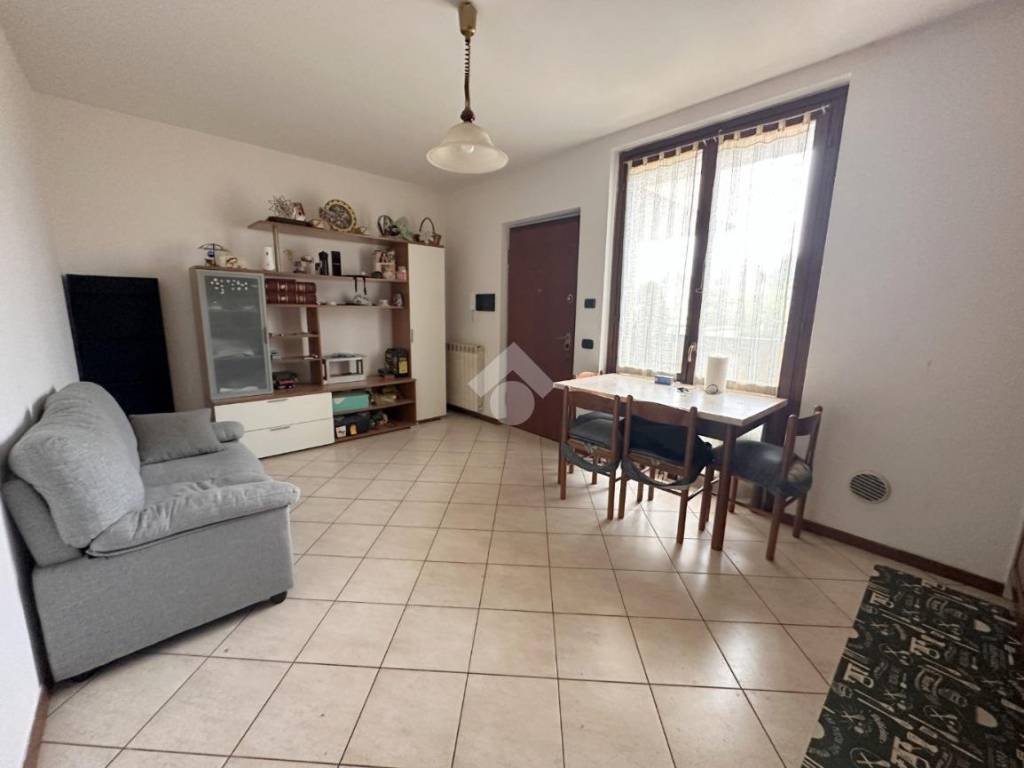 appartamento in vendita a Canegrate