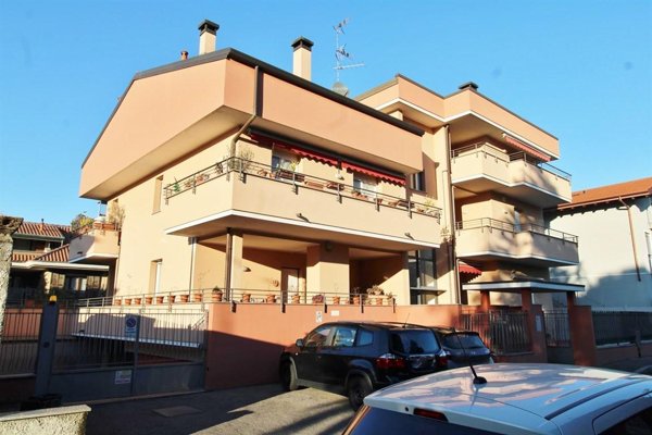 appartamento in vendita a Canegrate