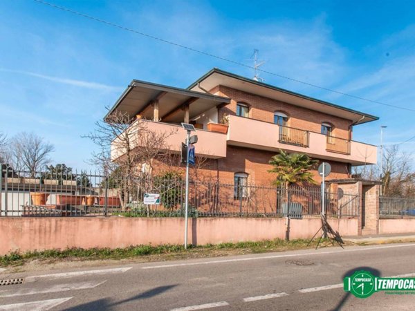 appartamento in vendita a Canegrate