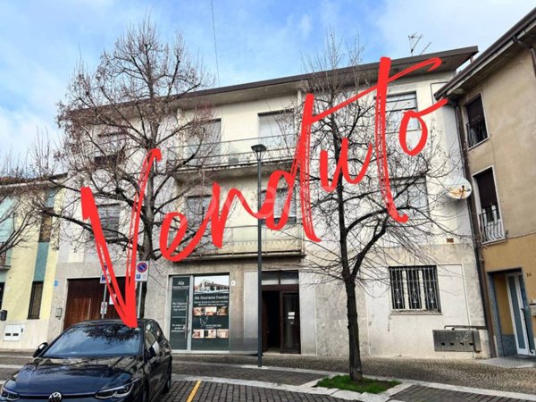 appartamento in vendita a Canegrate