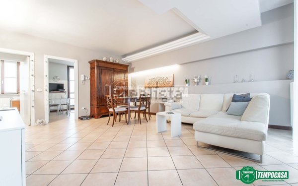 casa indipendente in vendita a Canegrate