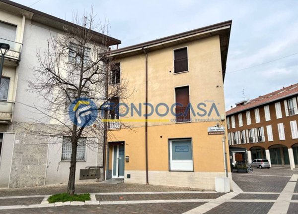 appartamento in vendita a Canegrate
