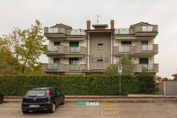 appartamento in vendita a Canegrate