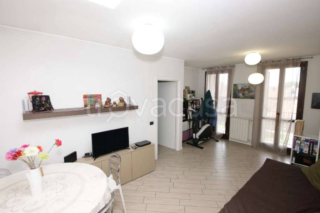 appartamento in vendita a Canegrate