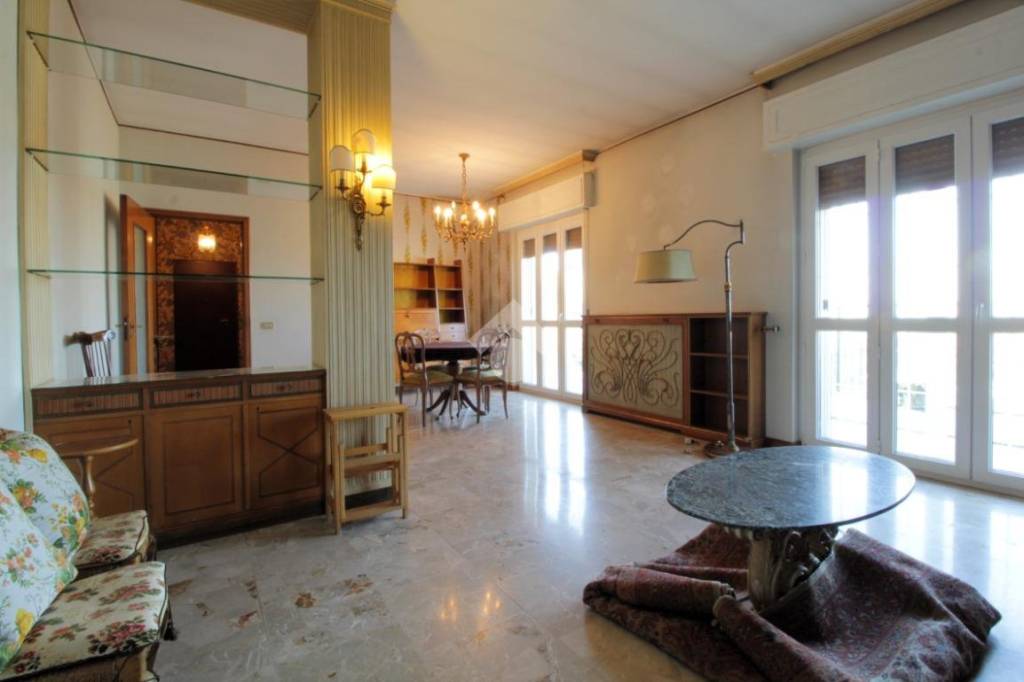 appartamento in vendita a Canegrate
