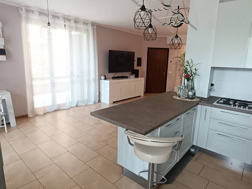 appartamento in vendita a Canegrate