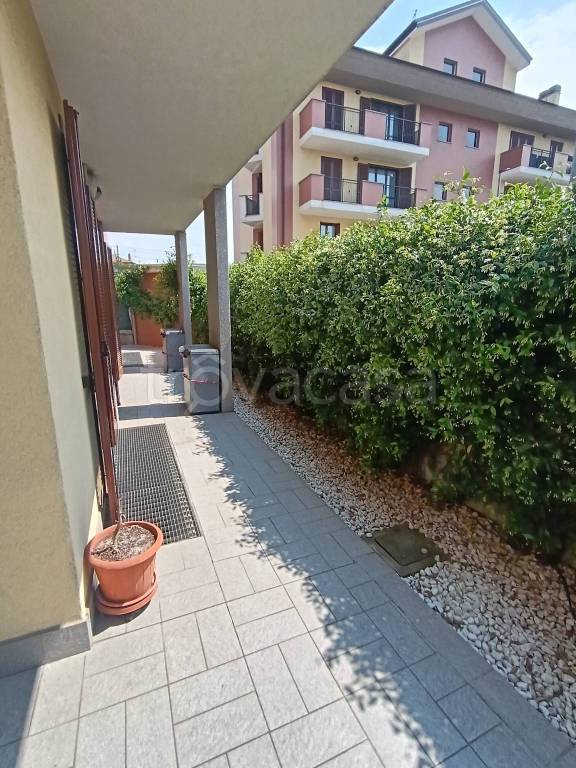 appartamento in vendita a Canegrate