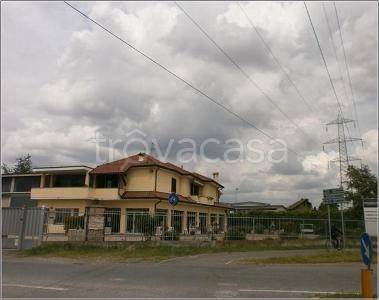 locale commerciale in vendita a Canegrate