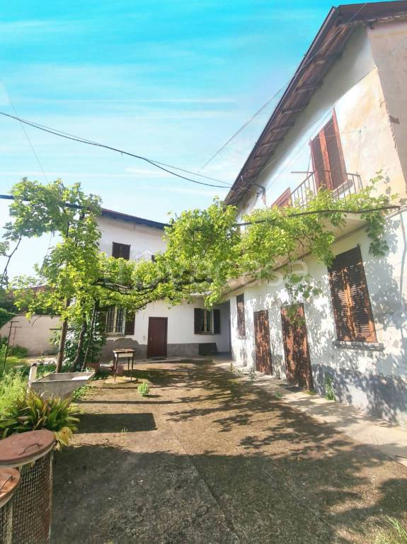 appartamento in vendita a Canegrate