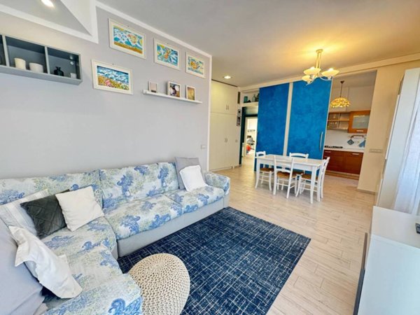 casa indipendente in vendita a Canegrate