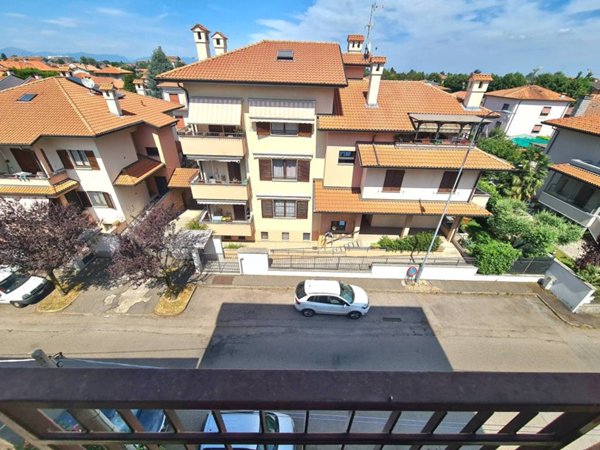 appartamento in vendita a Canegrate
