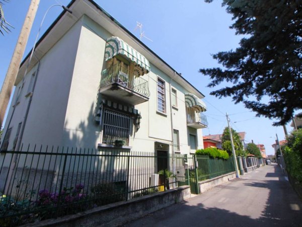 appartamento in vendita a Canegrate