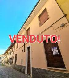 casa indipendente in vendita a Canegrate