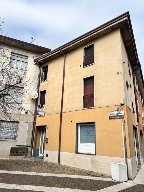appartamento in vendita a Canegrate
