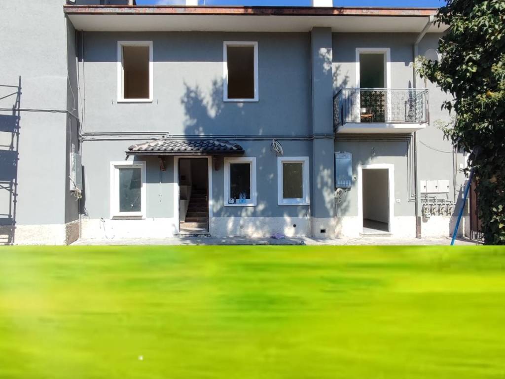 appartamento in vendita a Canegrate
