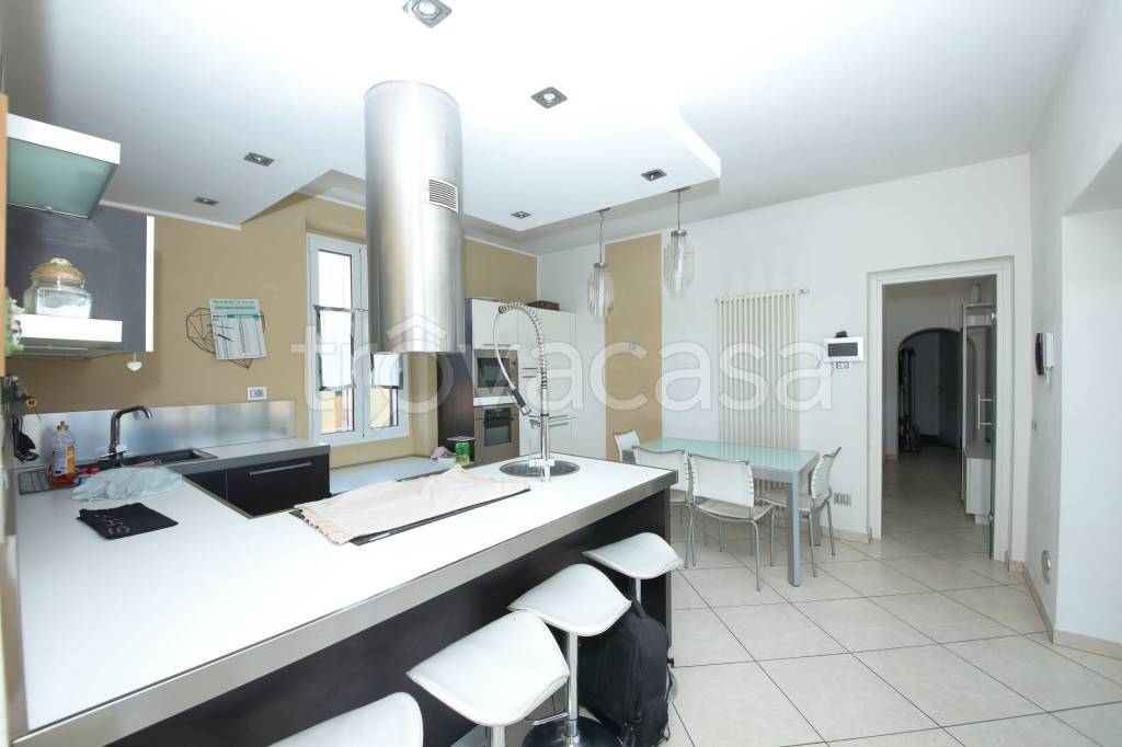 appartamento in vendita a Canegrate