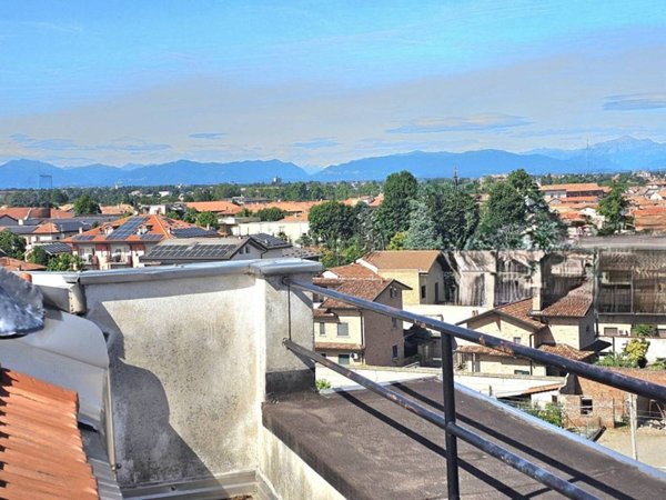 appartamento in vendita a Canegrate