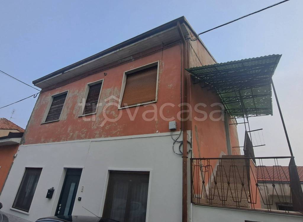 appartamento in vendita a Canegrate