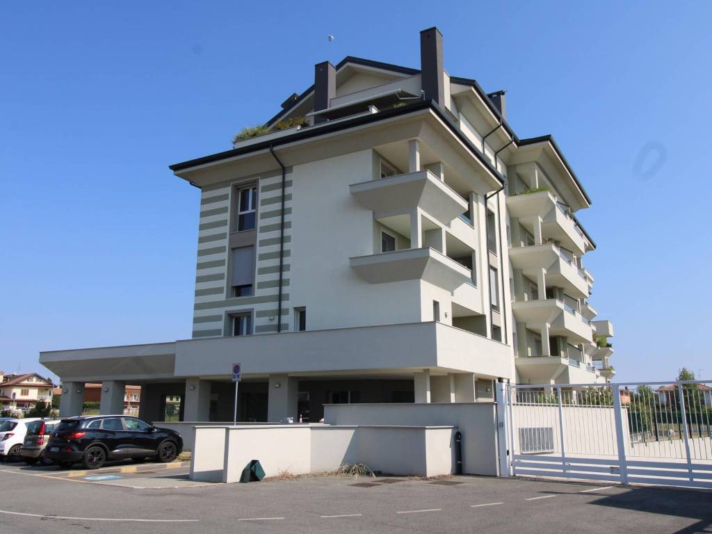 appartamento in vendita a Canegrate