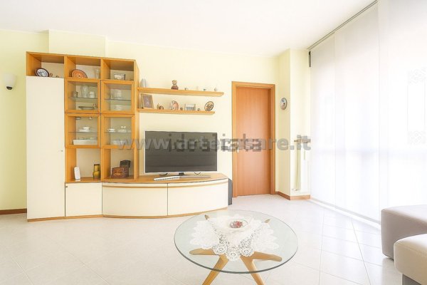 appartamento in vendita a Canegrate