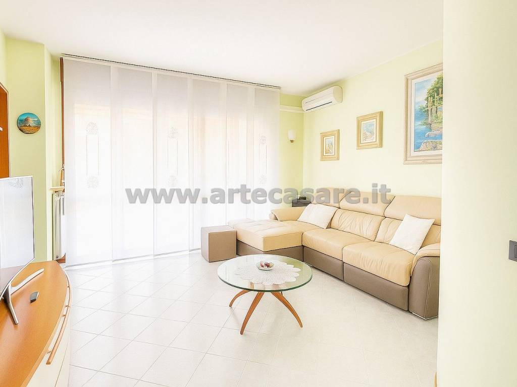 appartamento in vendita a Canegrate