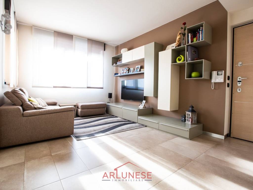 appartamento in vendita a Canegrate