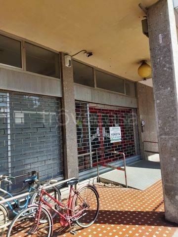 locale commerciale in vendita a Canegrate