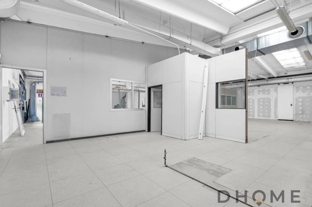 locale commerciale in vendita a Canegrate