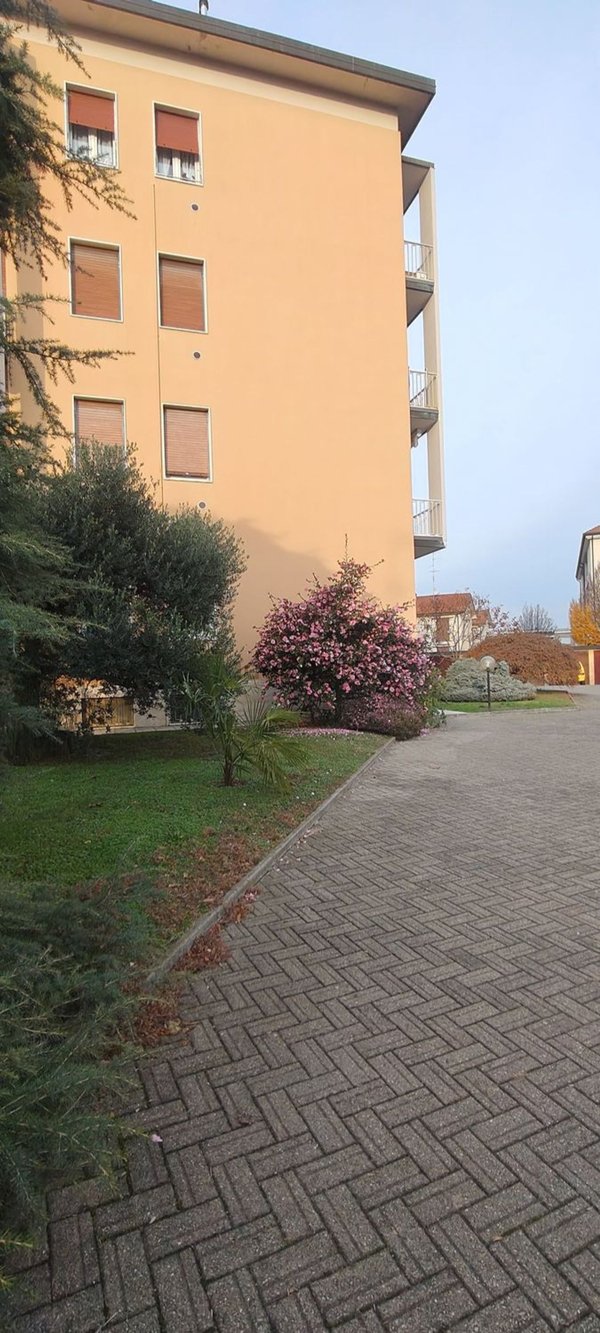 appartamento in vendita a Canegrate