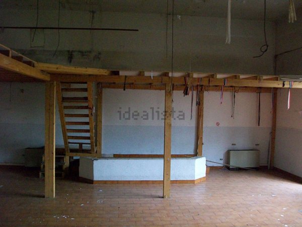 casa semindipendente in vendita a Canegrate