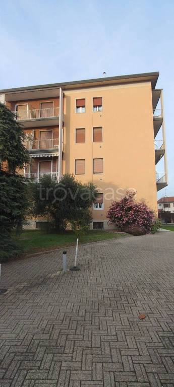 appartamento in vendita a Canegrate