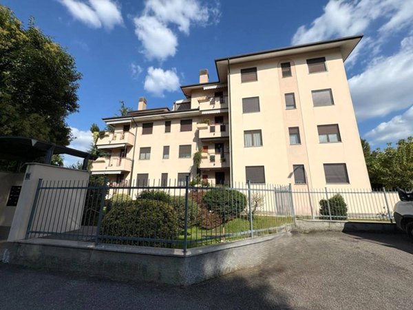 appartamento in vendita a Canegrate