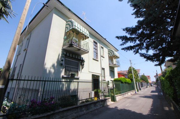 appartamento in vendita a Canegrate