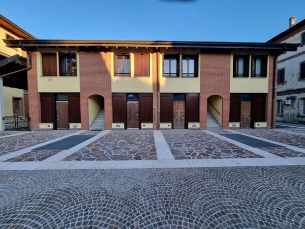 appartamento in vendita a Canegrate