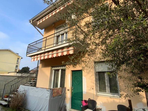 appartamento in vendita a Canegrate