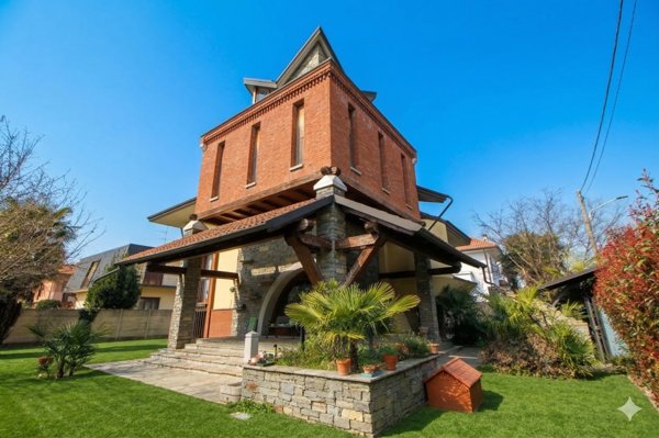 casa indipendente in vendita a Canegrate