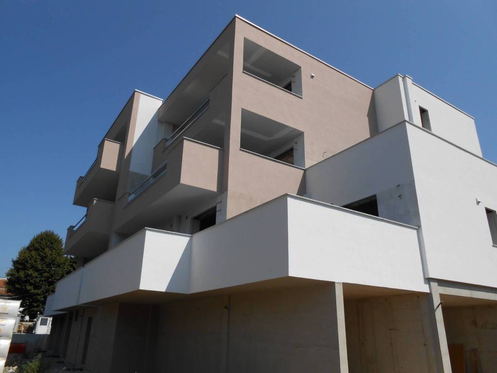 appartamento in vendita a Canegrate