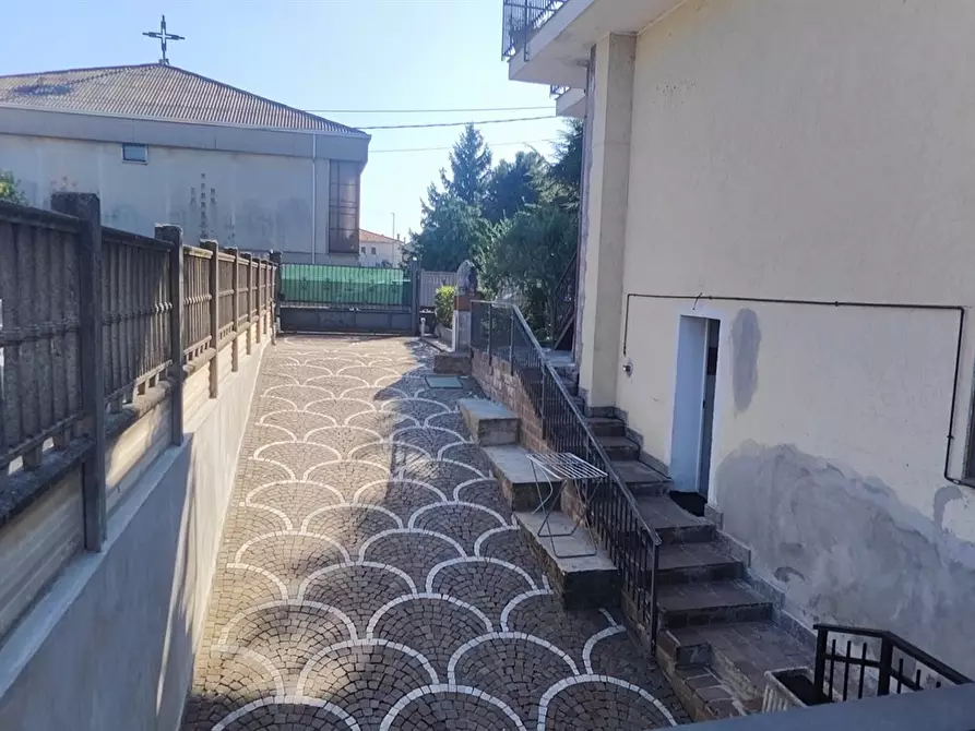 casa indipendente in vendita a Canegrate