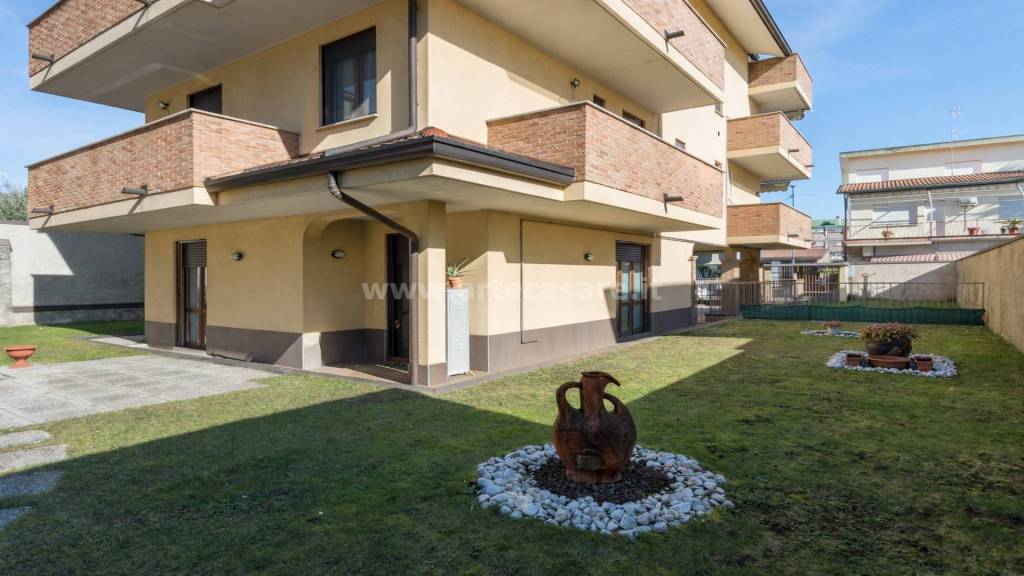 appartamento in vendita a Canegrate