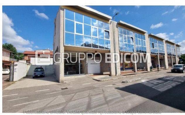 negozio in vendita a Canegrate