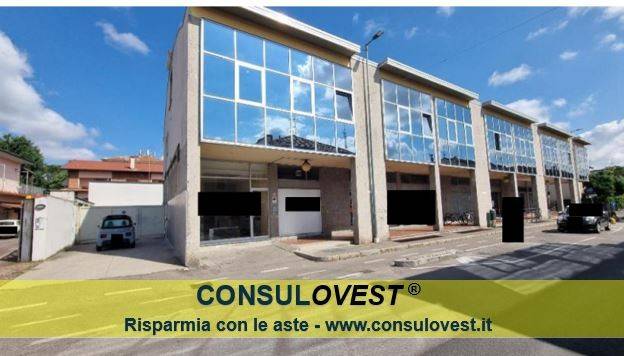 negozio in vendita a Canegrate