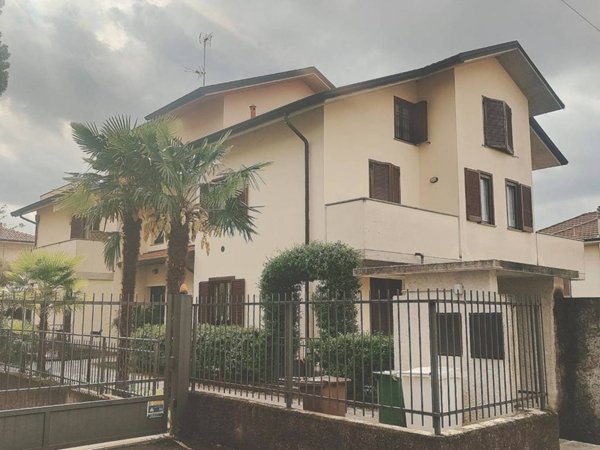 appartamento in vendita a Canegrate