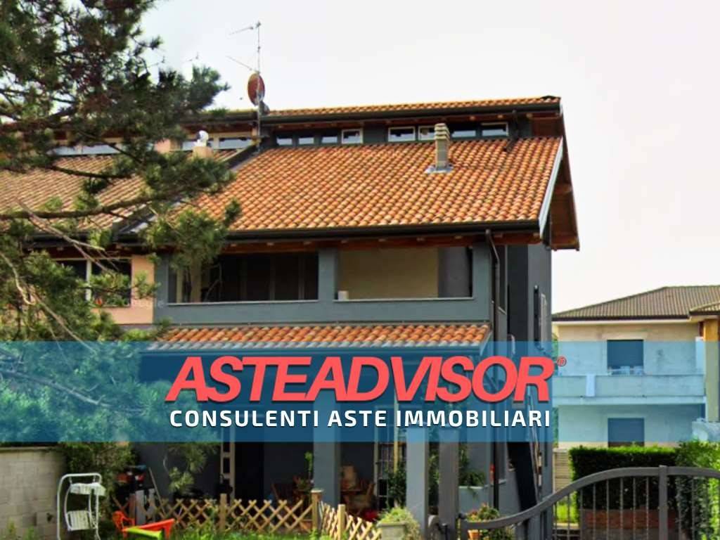 casa indipendente in vendita a Canegrate