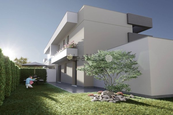 casa indipendente in vendita a Canegrate