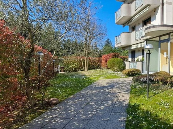 appartamento in vendita a Canegrate