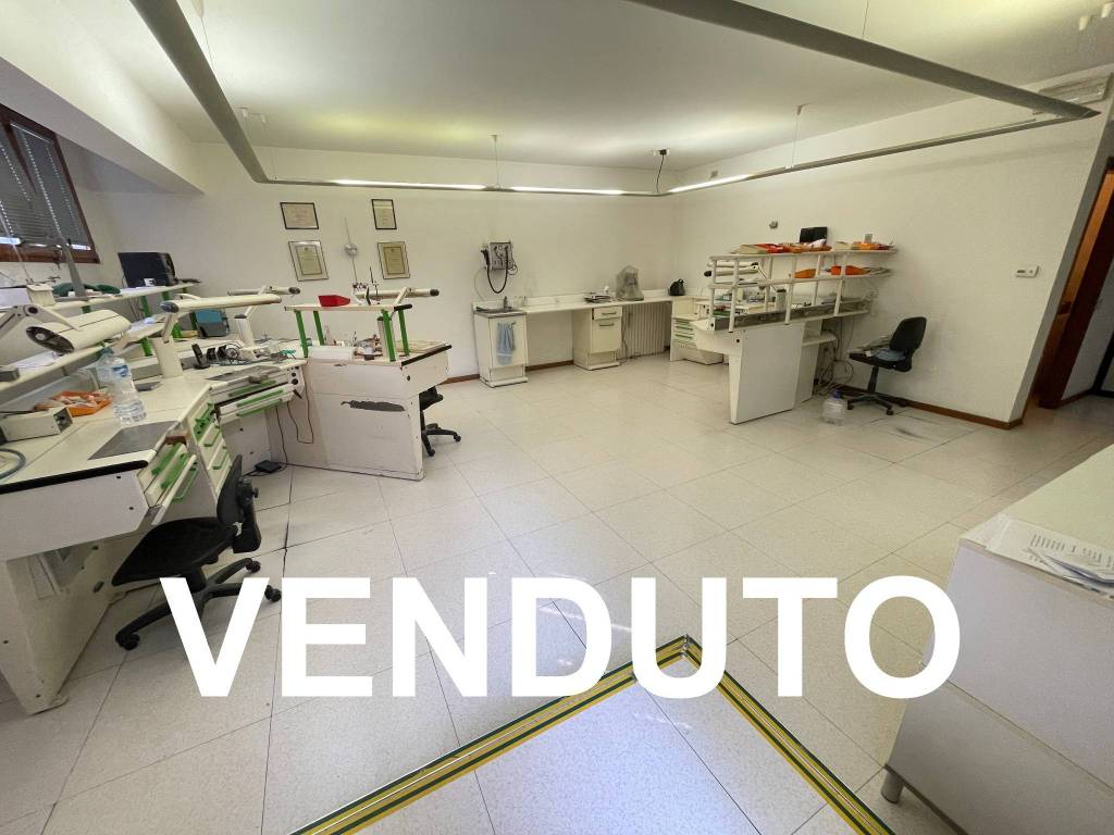 bivano in vendita a Canegrate
