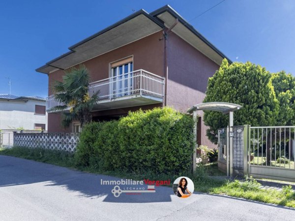 casa indipendente in vendita a Canegrate