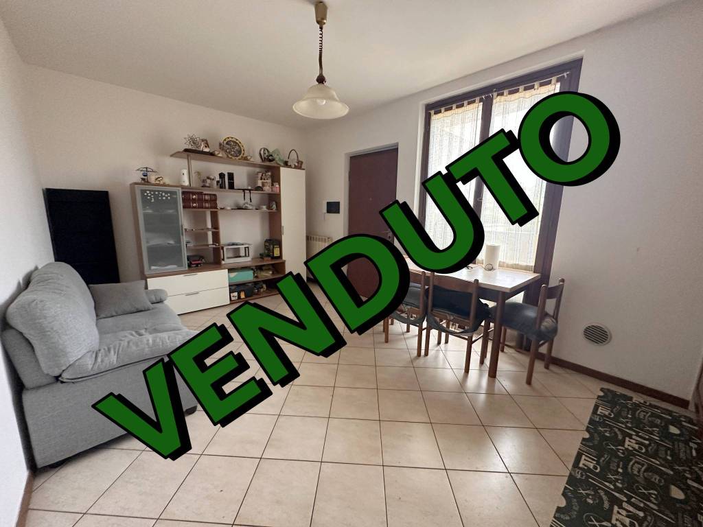 appartamento in vendita a Canegrate