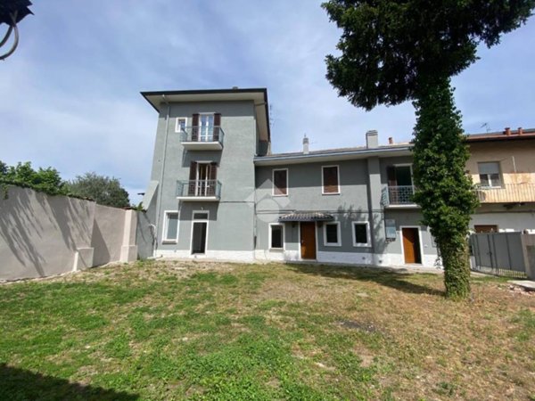 appartamento in vendita a Canegrate